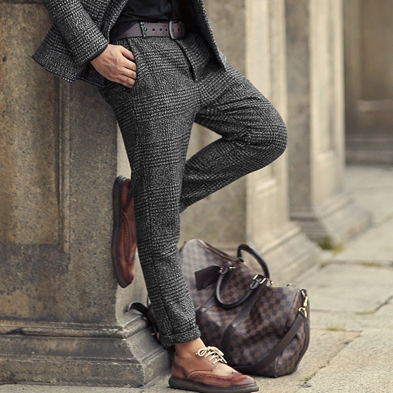 Grey Herringbone Wool Pants Outfits For Men (16 ideas & outfits) | Lookastic